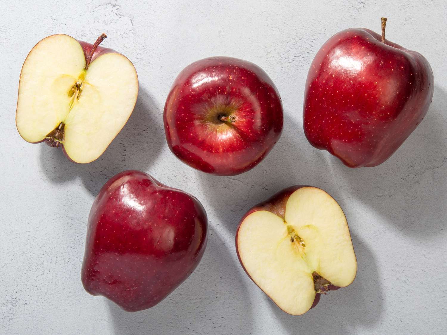 Red Delicious Apple Seeds for Planting – Grow Crisp & Sweet Apples